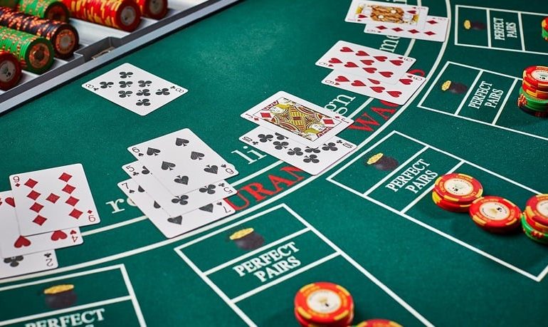 Como jogar blackjack online no Brasil para iniciantes